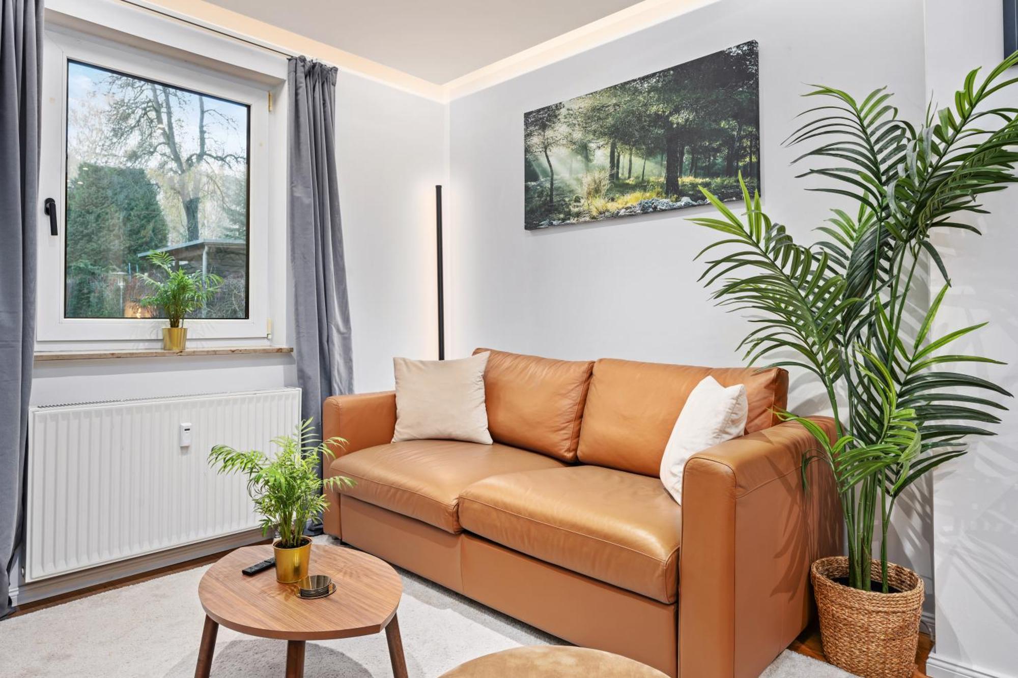 Edler Wohnraum Noble Stadtoase Mit Boxspringbett, Kaffeevollautomat, Lift & Parkplatz เคมนิตซ์ ภายนอก รูปภาพ