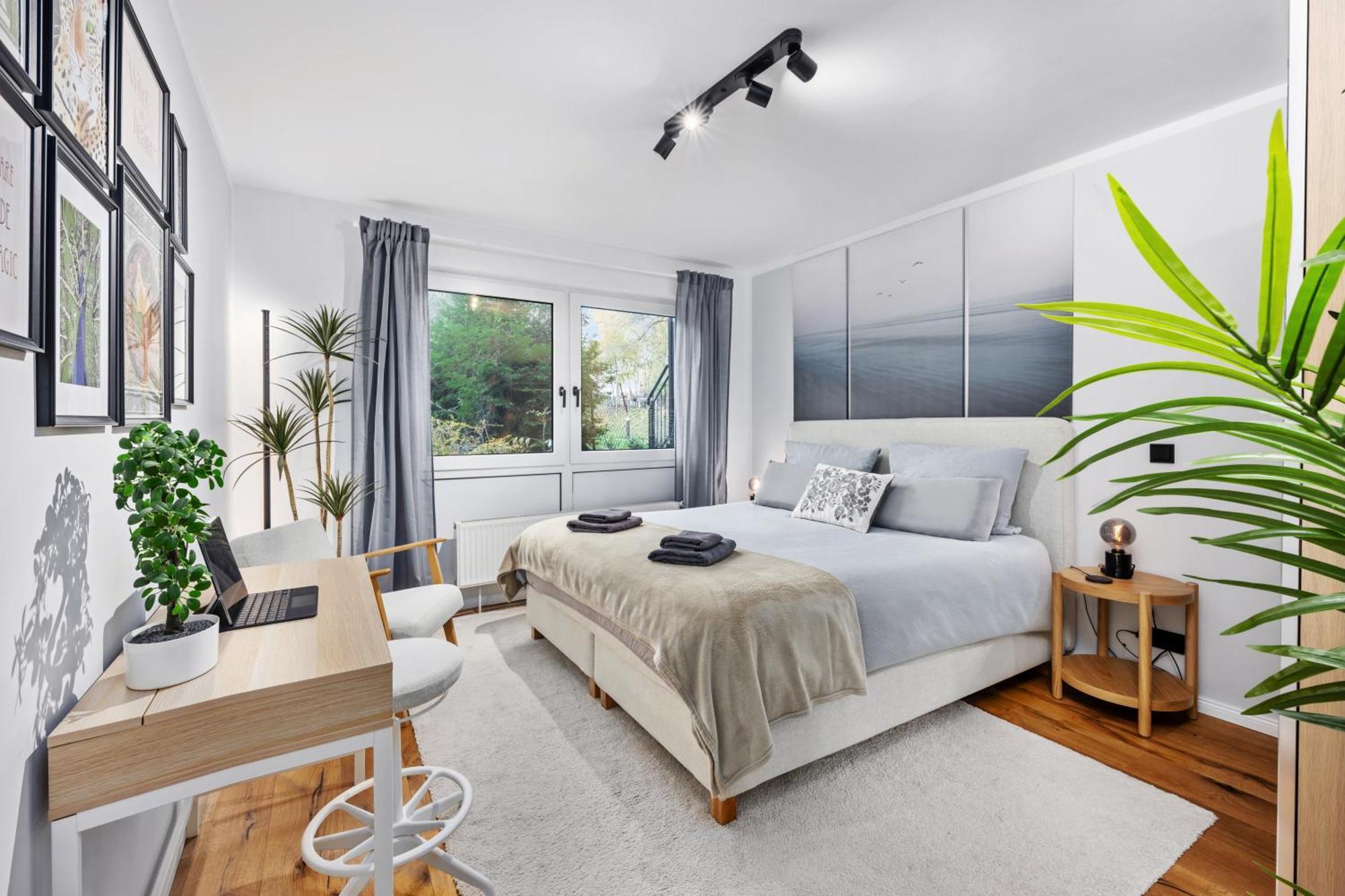 Edler Wohnraum Noble Stadtoase Mit Boxspringbett, Kaffeevollautomat, Lift & Parkplatz เคมนิตซ์ ภายนอก รูปภาพ